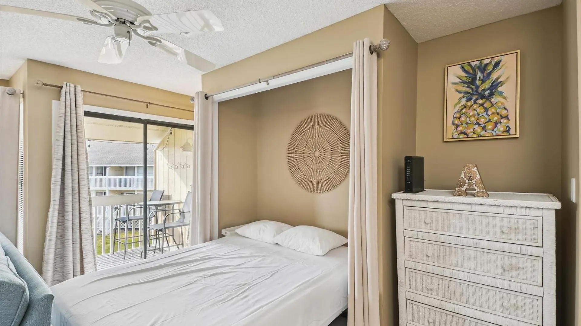 Apartment Sandpiper Cove 8226- By Holiday Isle Properties Destin