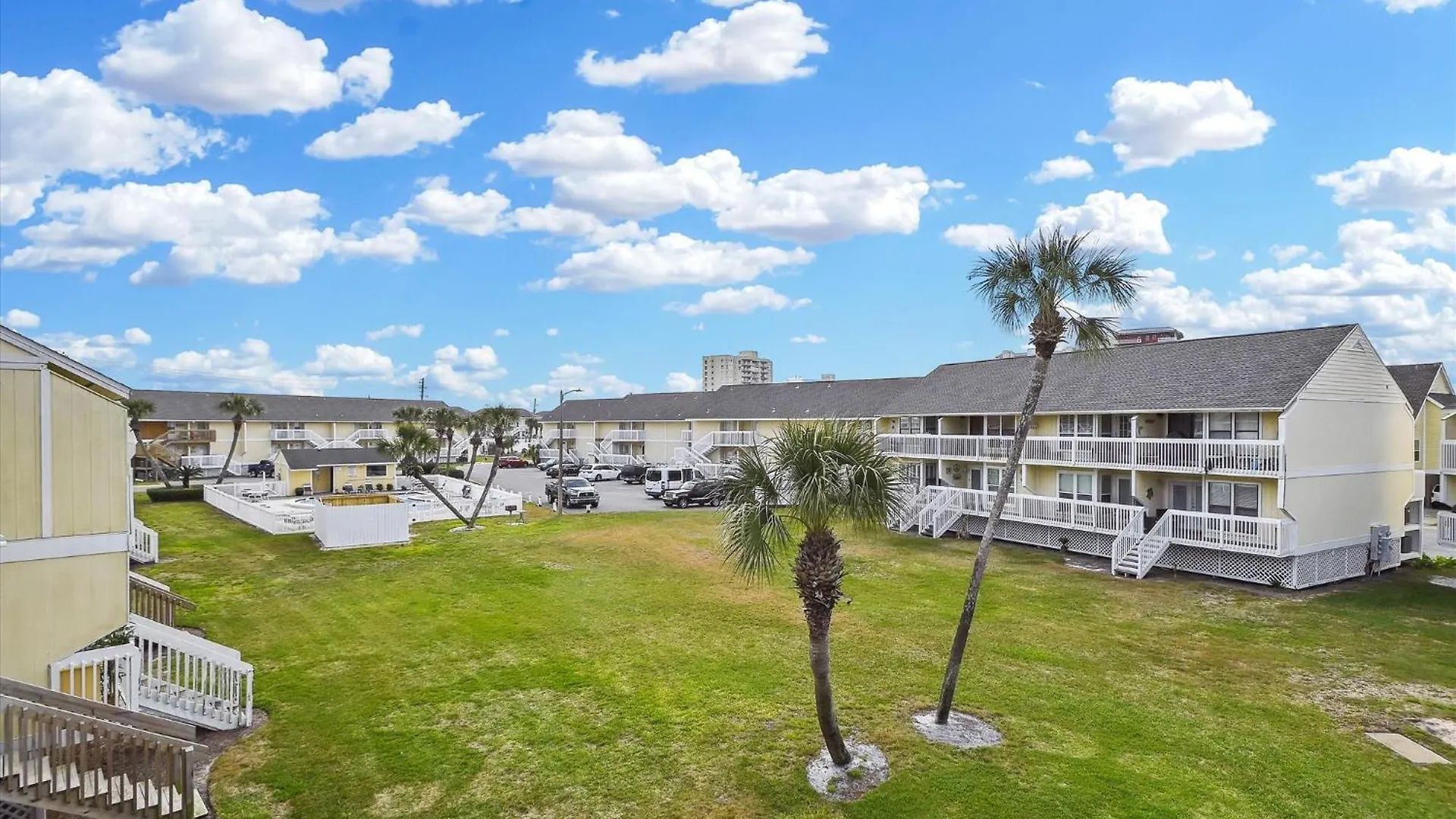 Sandpiper Cove 8226- By Holiday Isle Properties Destin Apartment